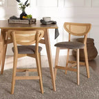 Tabourets de bar hauteur comptoir Dannell en tissu et bois Gris/Chêne naturel/Marron clair : Revêtement en polyester, Structure en bois d'hévéa