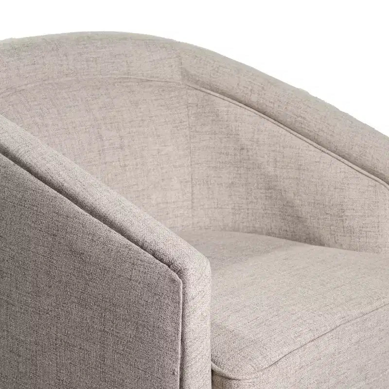Fauteuil d'appoint de style club avec base pivotante à 360 degrés et accoudoirs inclinés