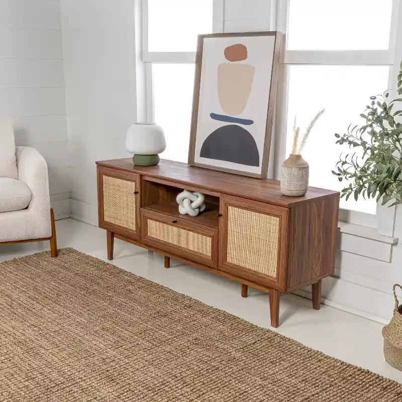Meuble TV de ferme TVS1002A Finley 59 po. en cannage avec tiroir et portes de rangement – Convient aux téléviseurs jusqu'à 65 po. avec gestion des câbles