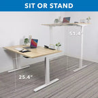 Bureau assis-debout électrique à deux moteurs avec plateau de 55 pouces, érable et blanc
