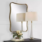 Miroir mural de courtoisie courbé 28 x 36 en or antique Pavie
