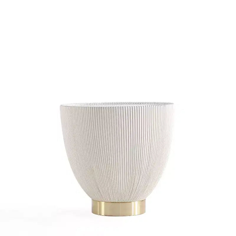 Table d'appoint Anderson moderne en similicuir avec plateau en céramique aspect marbre