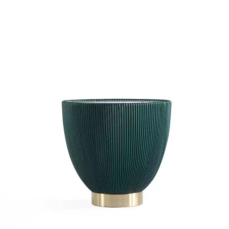 Table d'appoint Anderson moderne en similicuir avec plateau en céramique aspect marbre